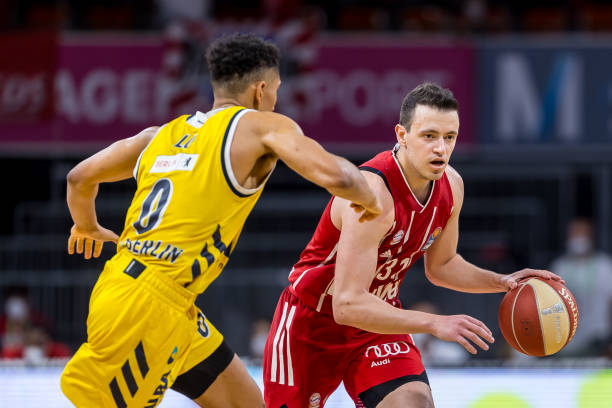 其国际赛场 其国际赛场